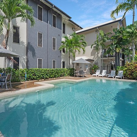 Bay Village Tropical Retreat & Apartments Cairns Kültér fotó