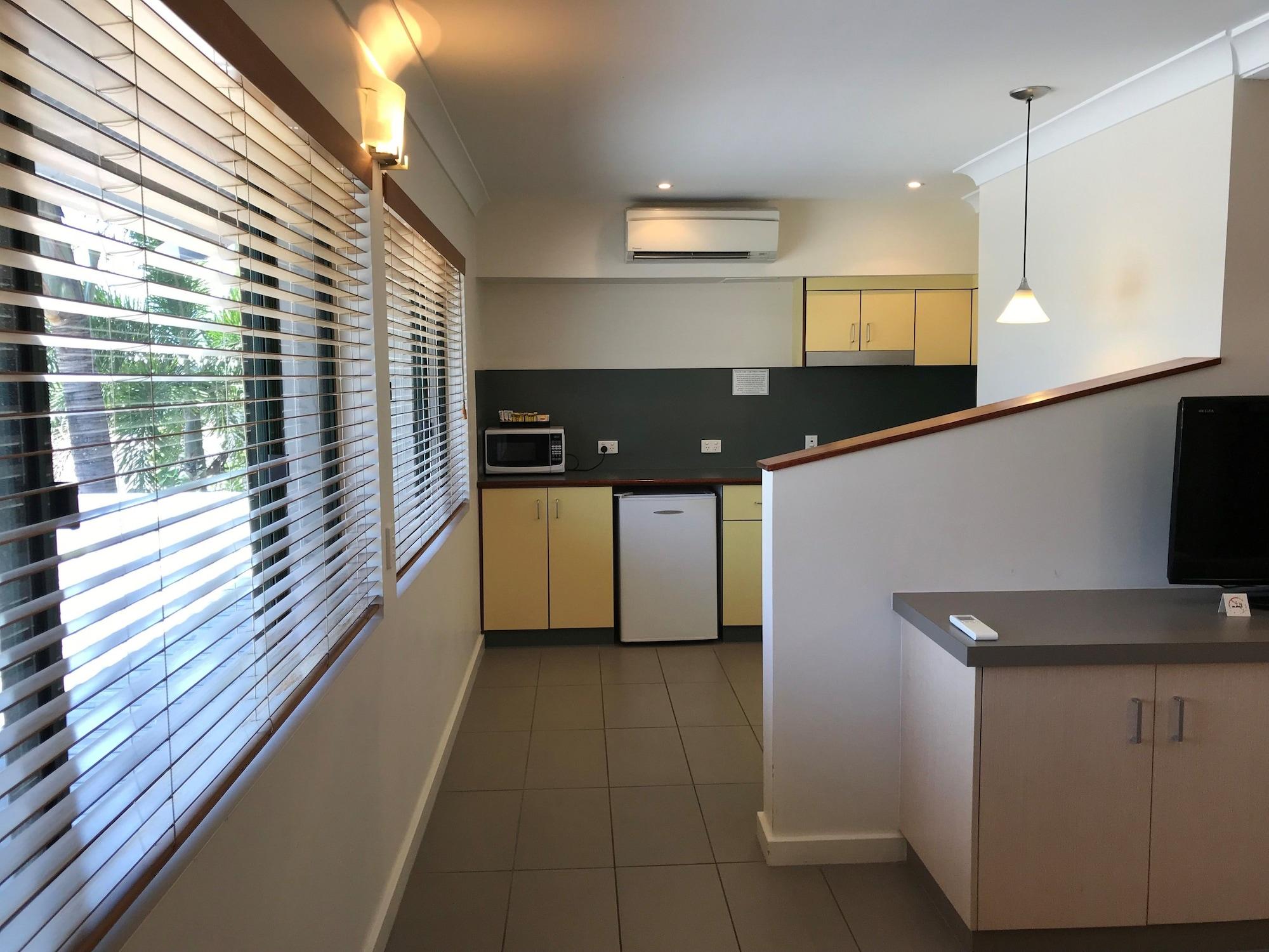 Bay Village Tropical Retreat & Apartments Cairns Kültér fotó